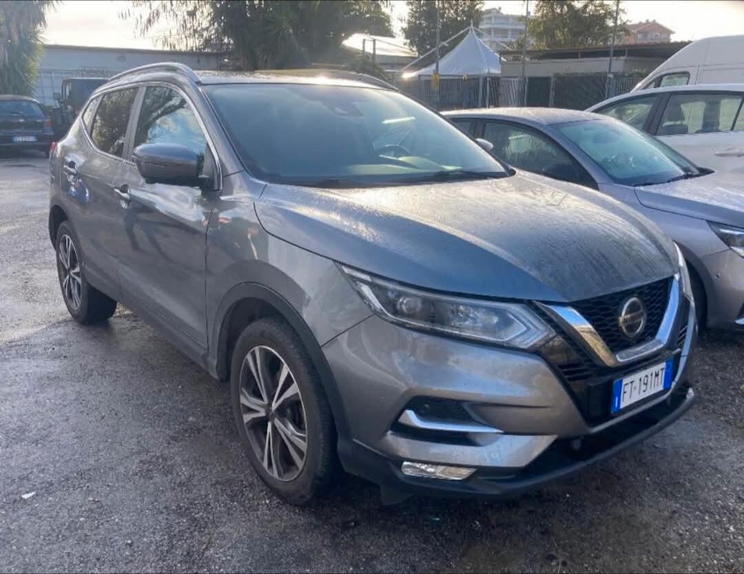 Nissan Qashqai 1.5 dCi N-Connect " TETTO NAVY LED 360"