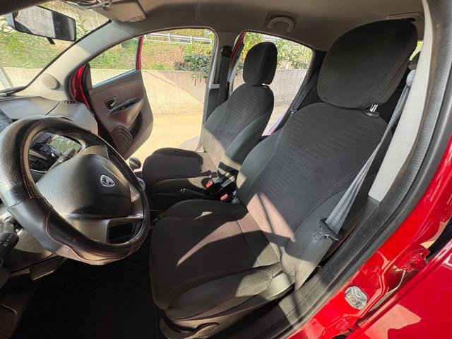 LANCIA Ypsilon 0.9 TwinAir 85 CV 5 porte S&S DFN Gold AUTOMATICA