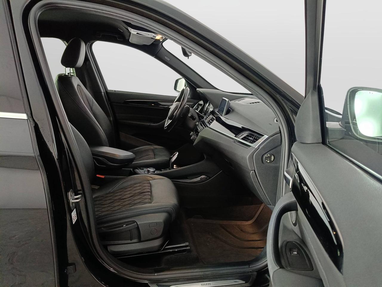 BMW X1 F48 - X1 sdrive18d xLine auto my18