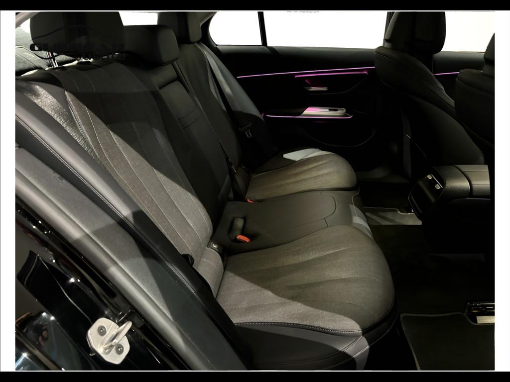 Mercedes-Benz Classe E- W214 Berlina - E 220 d Advanced auto