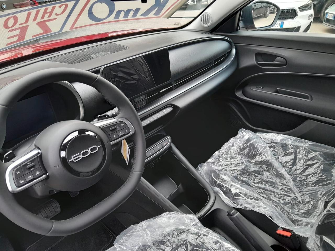 Fiat 600 Hybrid 110 CV DCT MHEV Business