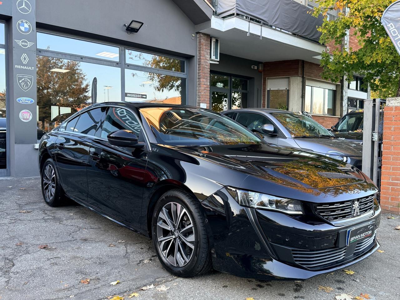 Peugeot 508 Plug-in Hybrid 225 e-EAT8 Allure Pack