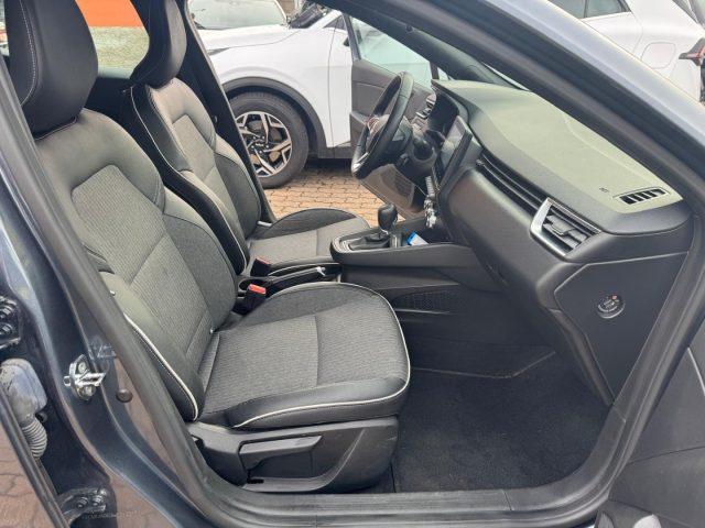 RENAULT Clio Full Hybrid E-Tech 140 CV INTENSE