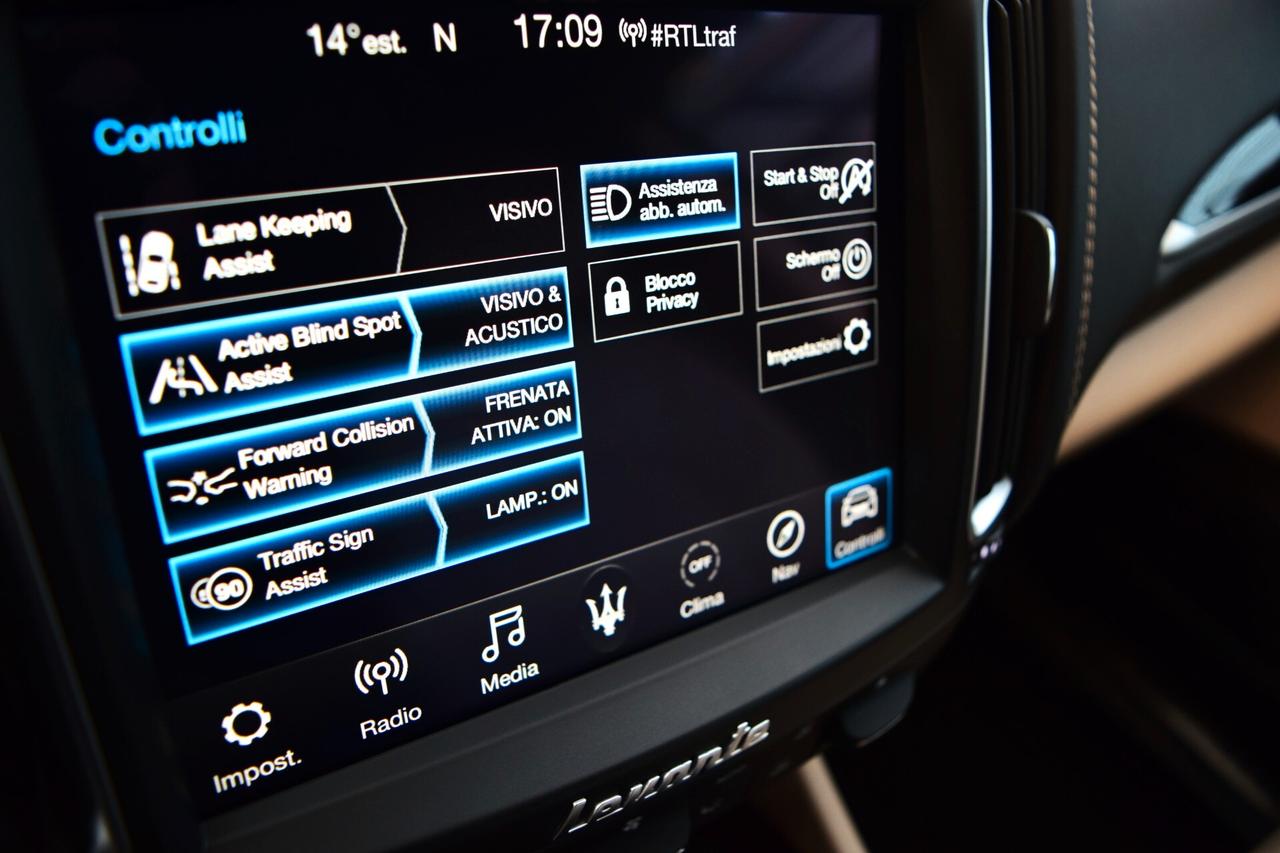 Maserati Levante 3.0 V6 Automatica 275 cv Granlusso