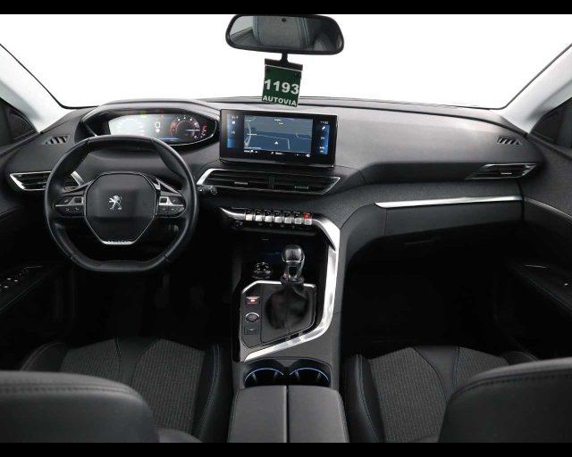 PEUGEOT 3008 PureTech Turbo 130 S&S Allure Pack