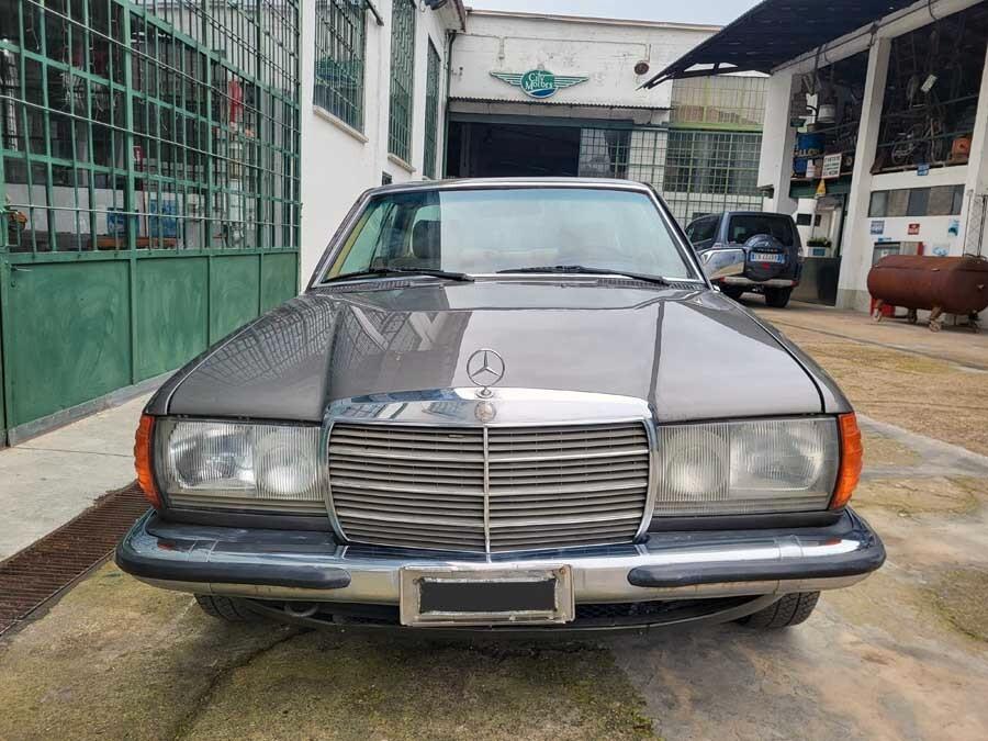 Mercedes-benz 280 CE W123 – 1983