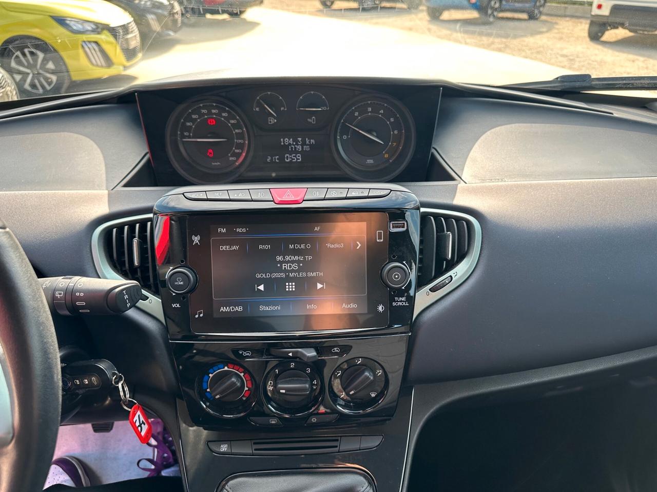 Lancia Ypsilon 1.0' Hybrid Platino FULL OPTIONAL