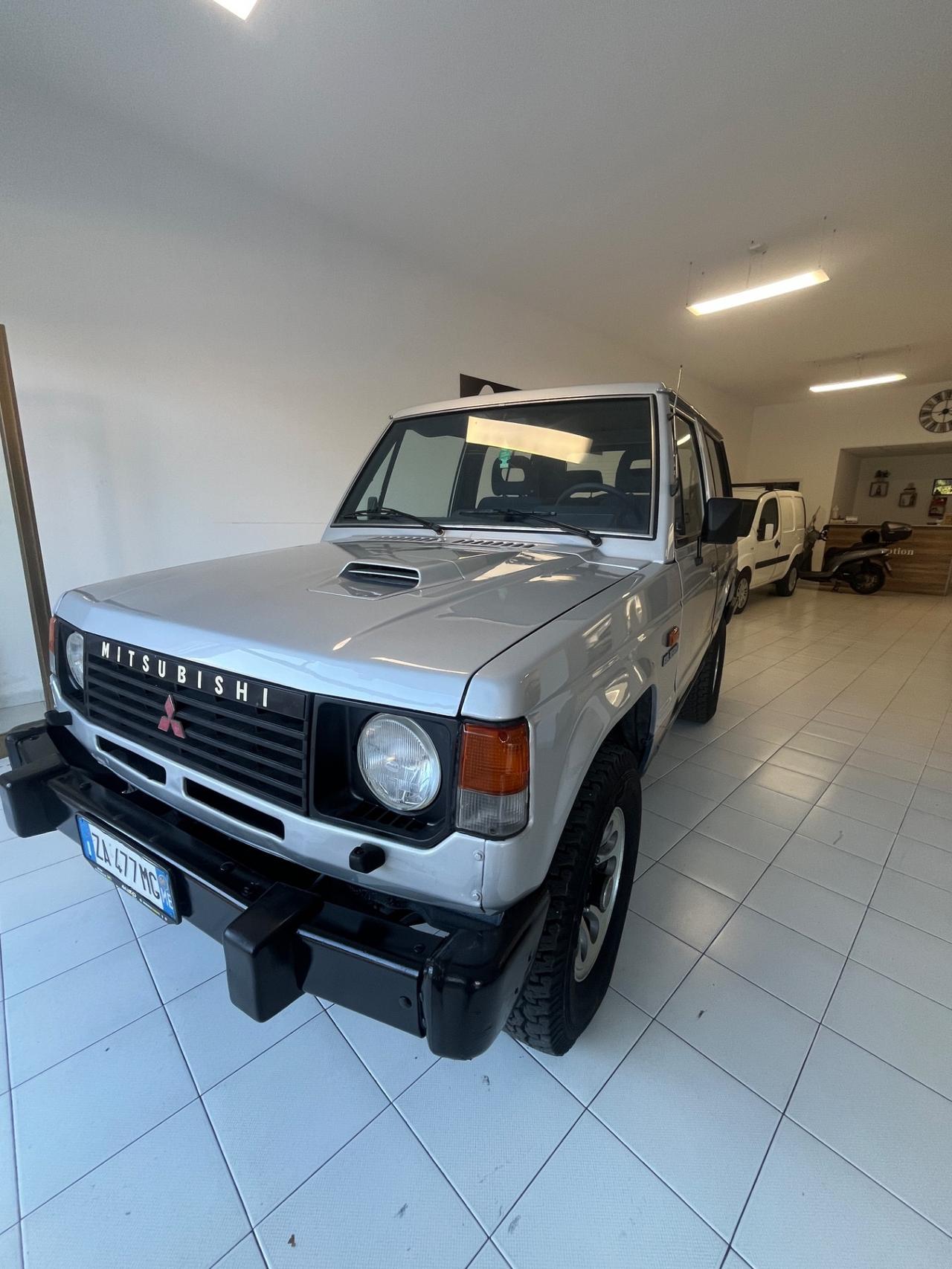 Mitsubishi Pajero 2.5 TDI Metal-top EXE