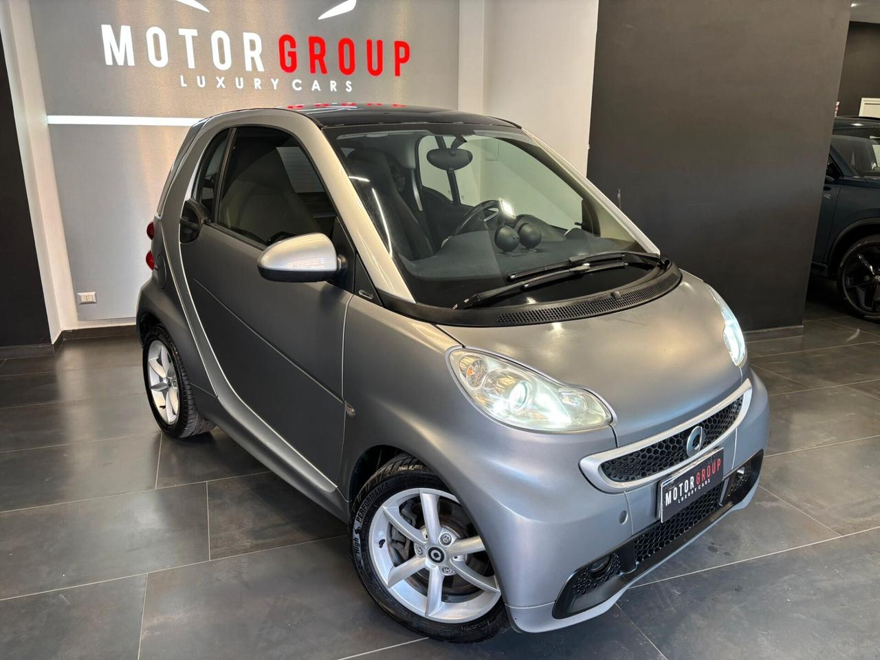 Smart ForTwo 1000 52 kW MHD coupé pulse Tetto Panoramico