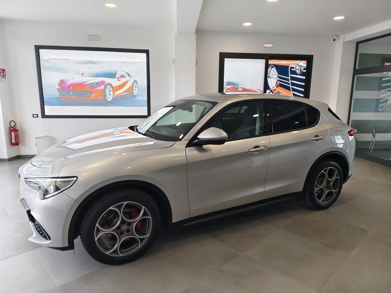 Alfa Romeo Stelvio 2.2 Turbodiesel 160 CV AT8 RWD Rosso Edizione