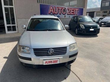 Volkswagen Passat 1.9 TDI/130 CV cat Var. C.line