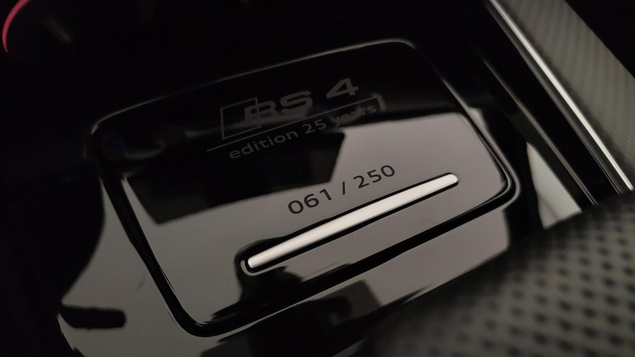 AUDI Audi A4 rs4 avant 2.9 tfsi 25 years quattro 470cv tiptronic