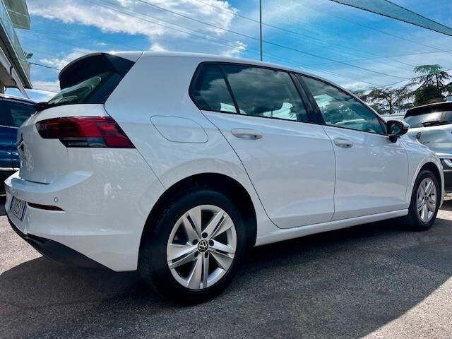 Volkswagen Golf VIII 1.0 tsi evo Life 110cv "FULL LED/NAVI/TELEKAMERA/PDC