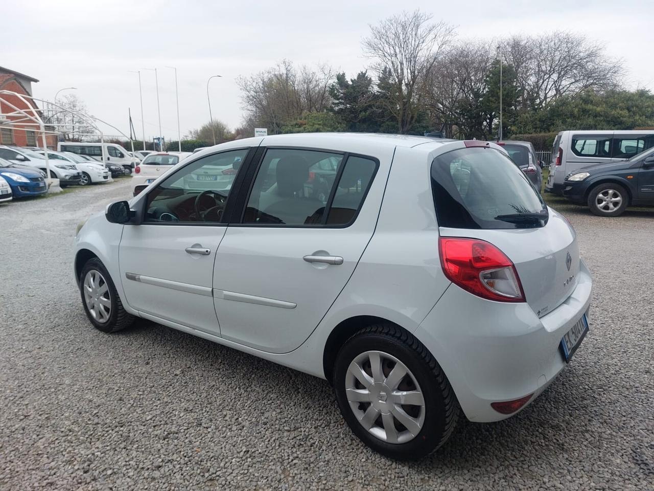 Renault Clio 1.2 16V 5 porte GPL UNICO PROPRIETARIO