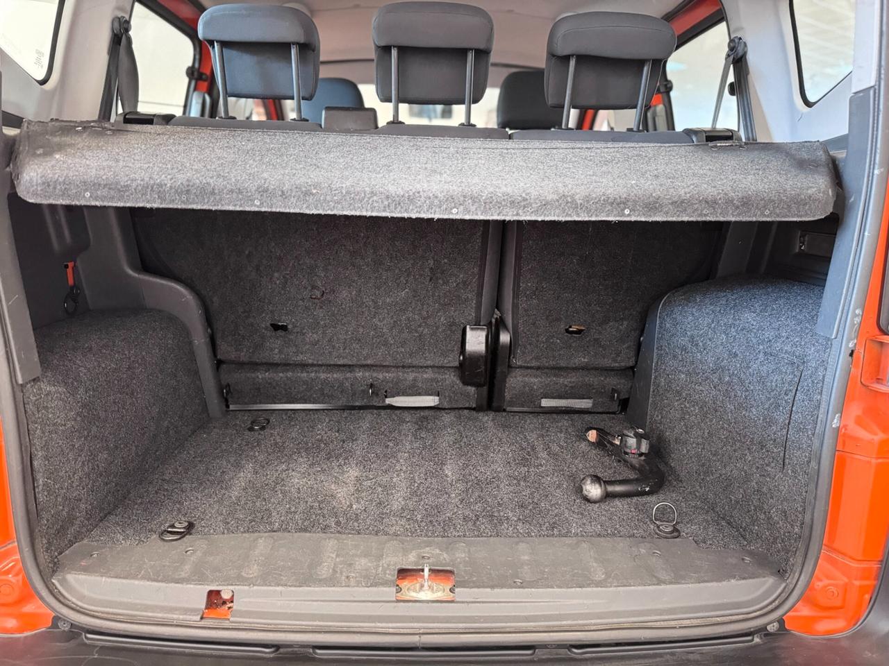 Peugeot Bipper Tepee 1.4 HDi 70CV Outdoor