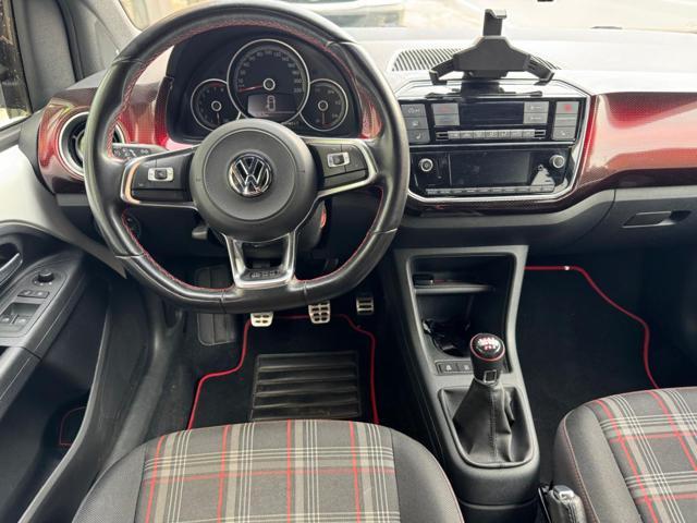 VOLKSWAGEN up! gti