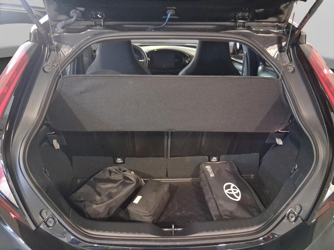 Toyota Aygo X 1.0 VVT-i 72 CV 5 porte Lounge