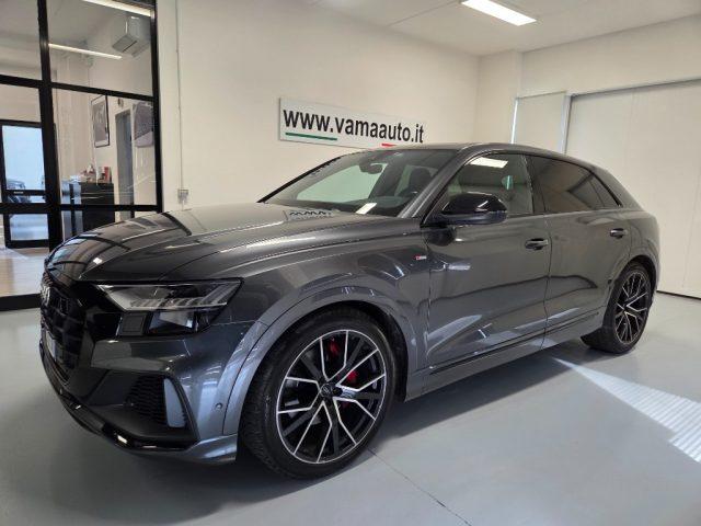 AUDI Q8 55 TFSI quattro Sline IVA ESPOSTA