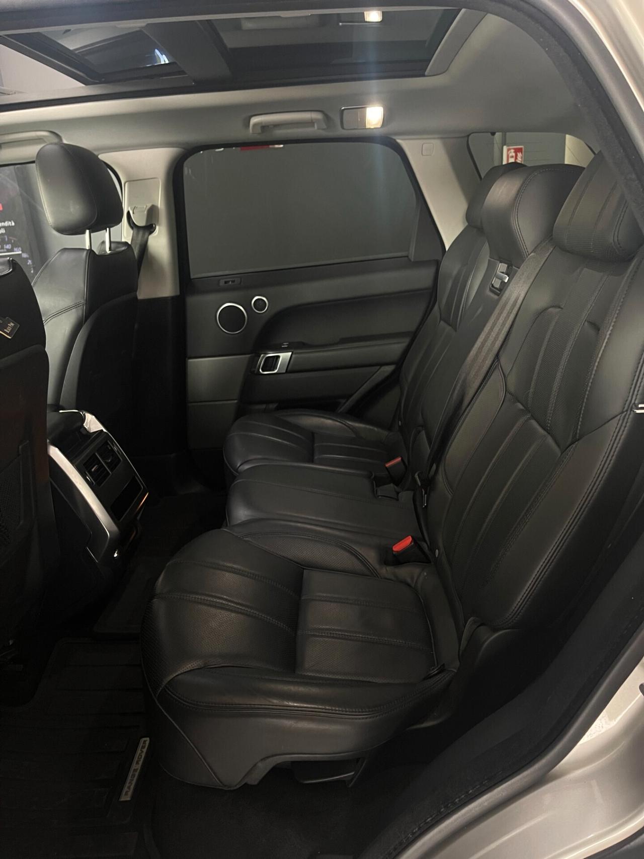 Land Rover Range Rover Sport 3.0 TDV6 HSE Dynamic