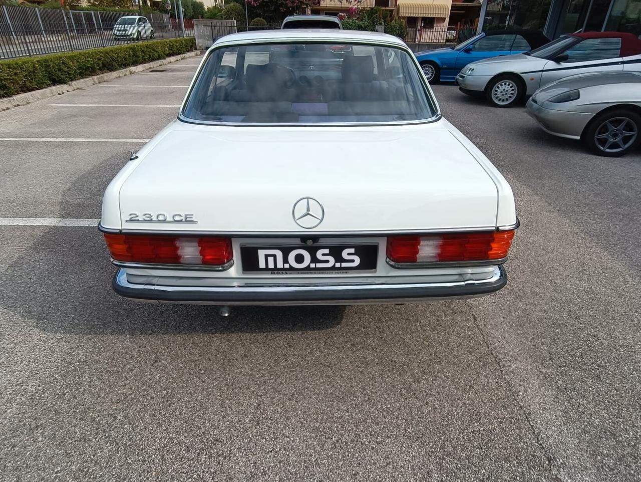 Mercedes-benz 230 MERCEDES CE