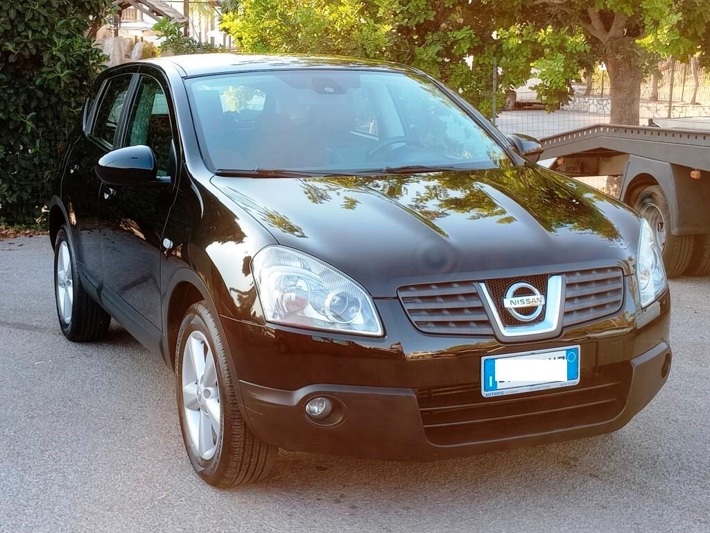 Nissan Qashqai 2.0 dCi DPF 4WD Acenta