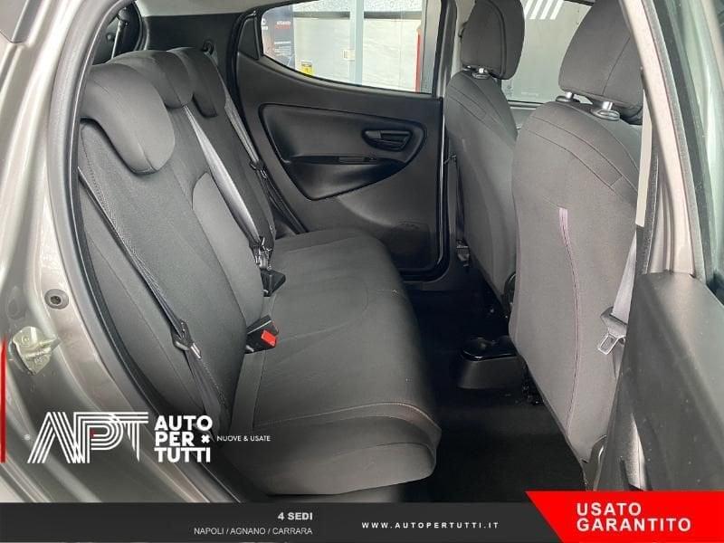 Lancia Ypsilon Ypsilon 1.0 hybrid Silver s&s 70cv