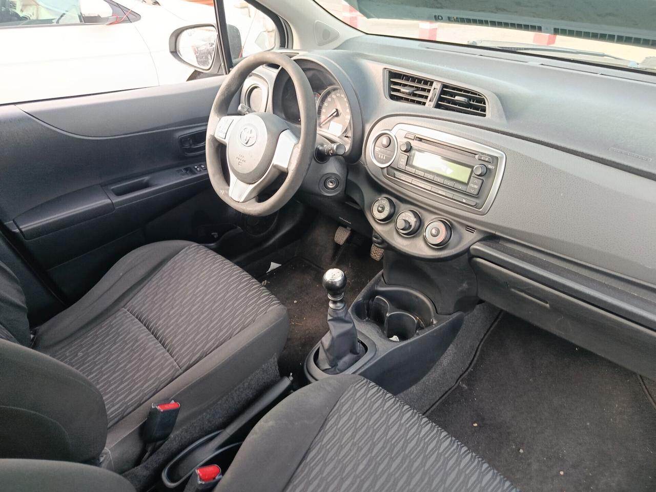 Toyota Yaris 1.4 D-4D Lounge 5 porte