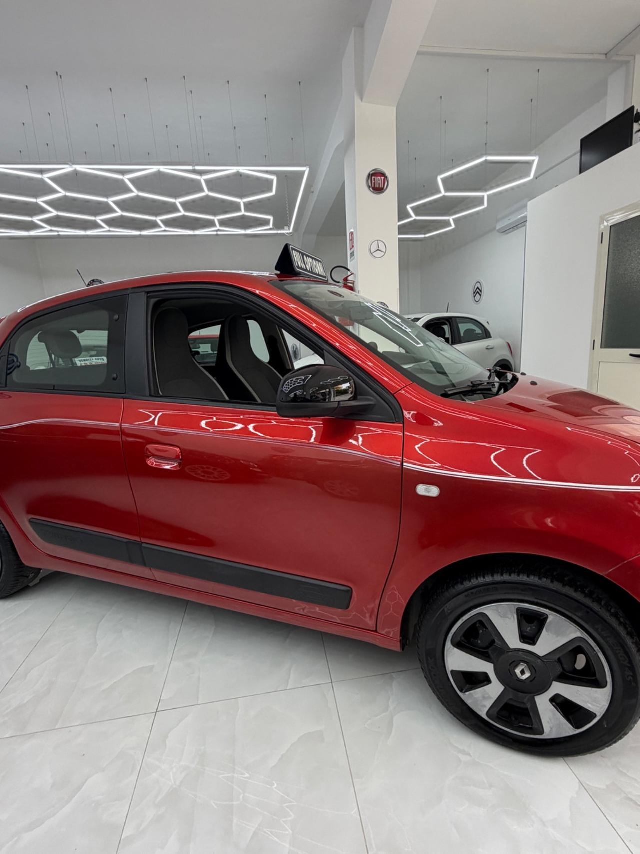 Renault Twingo SCe Lovely