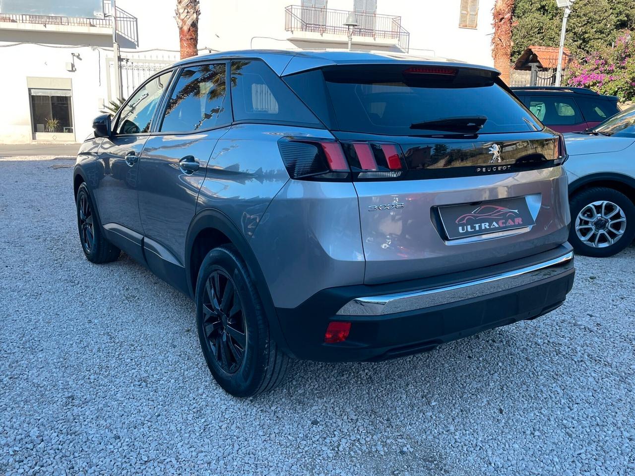 Peugeot 3008 BlueHDi 130 S&S EAT8