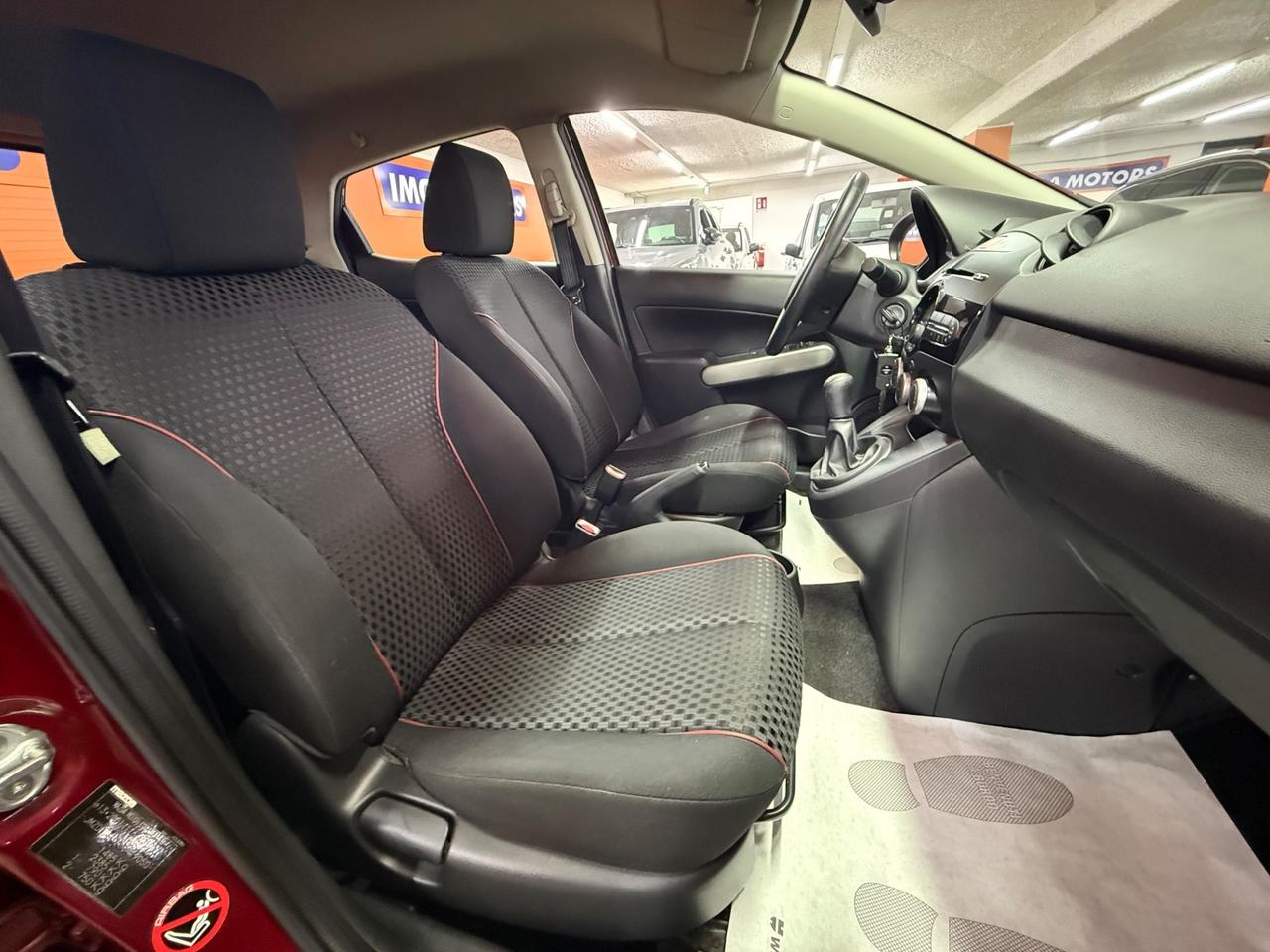 Mazda 2 Mazda2 1.3 16V 75CV 5p. Trendy