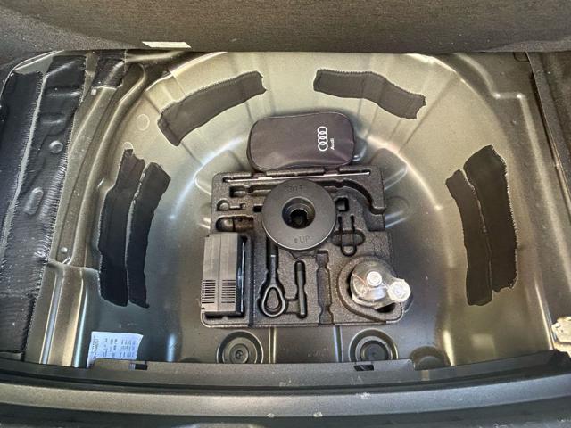 AUDI A1 allstreet 25 TFSI Admired