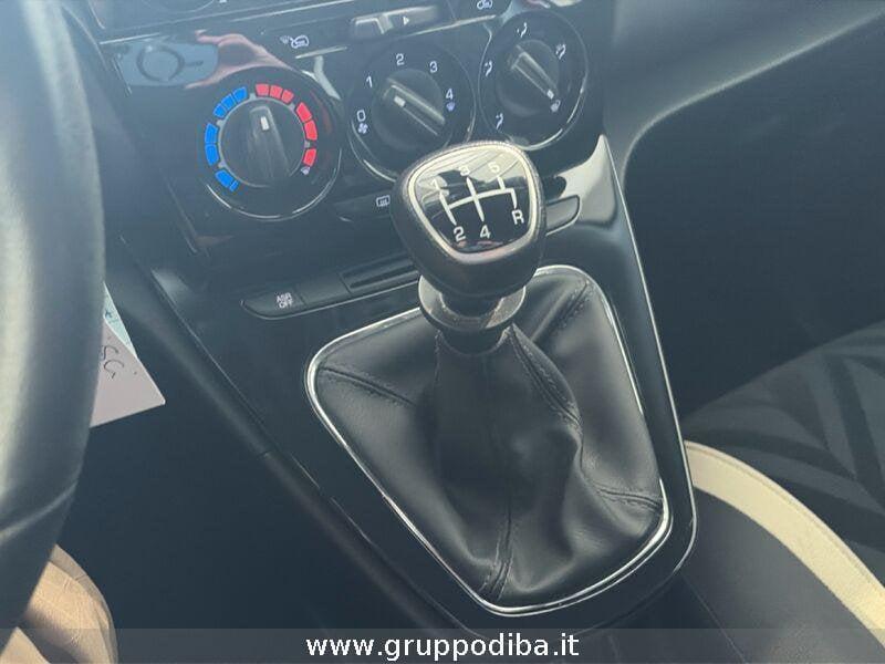 Lancia Ypsilon III 2015 Benzina 1.2 Silver 69cv