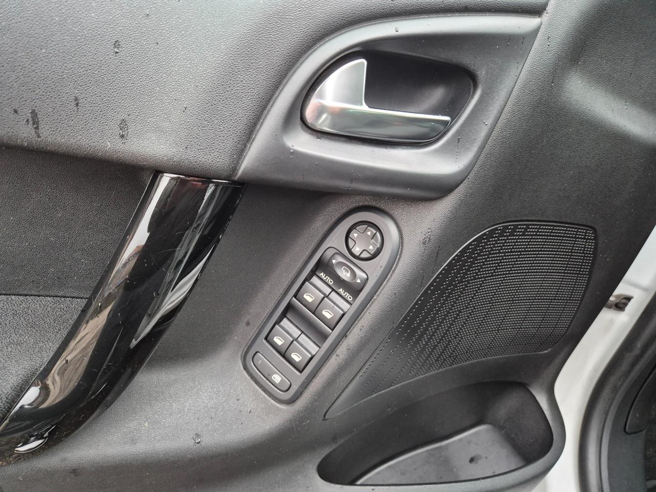Citroen C3 1.2 benzina 5p full opt 2016