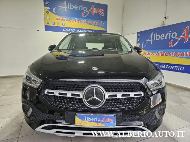 MERCEDES-BENZ GLA 200 d Automatic Business