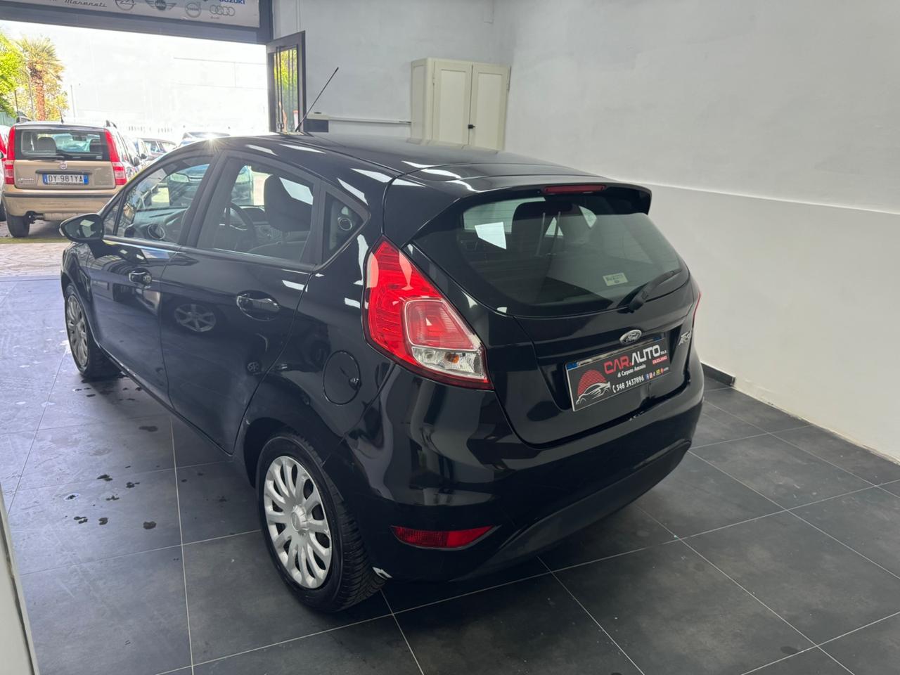 Ford Fiesta 1.5 TDCi 75CV 5 porte Titanium