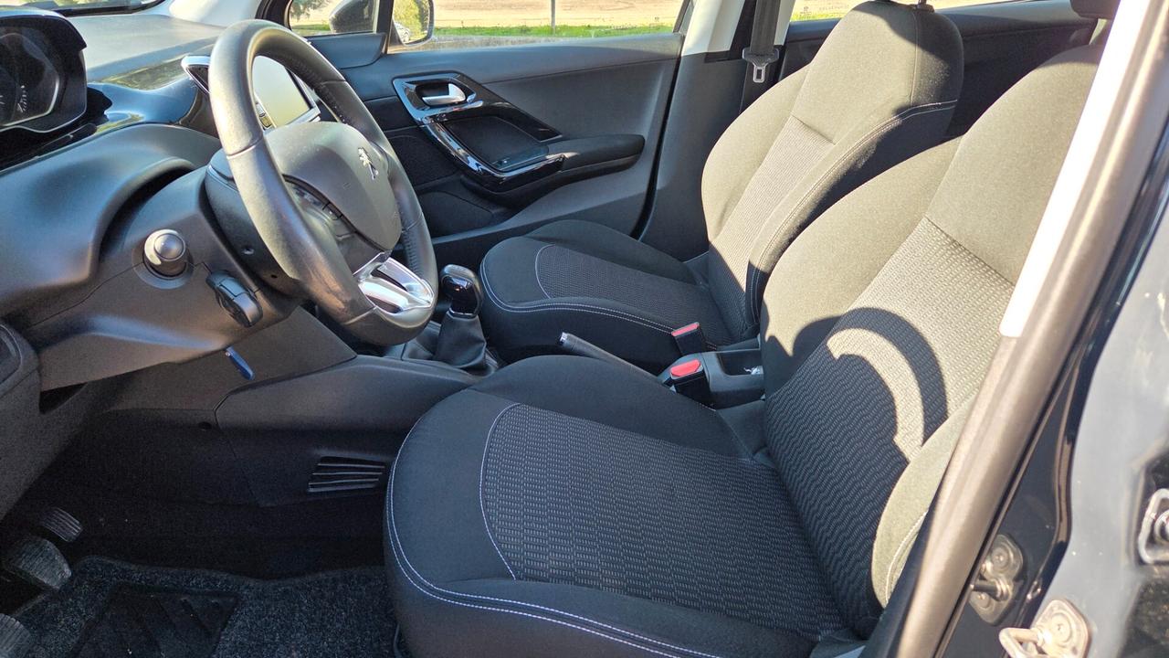 Peugeot 208 BlueHDi 5 porte Allure