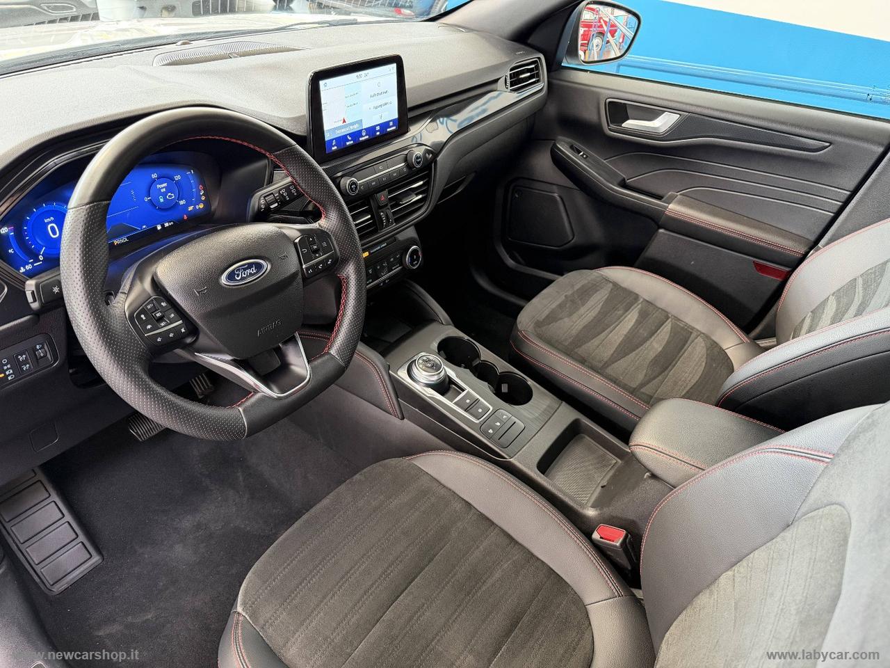 FORD Kuga 2.5 Full Hybrid 190 CVT 2WD ST-Line