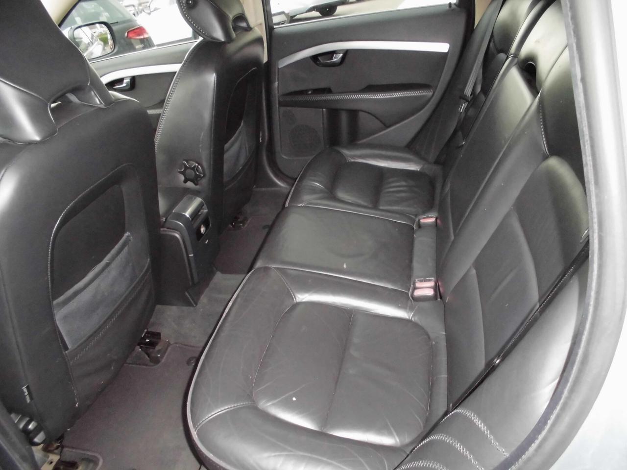 Volvo XC 70 XC70 D5 AWD Ocean Race