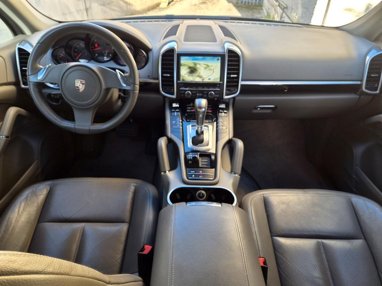 Porsche Cayenne 3.0 Diesel V6 245 CV TIPTRONIC