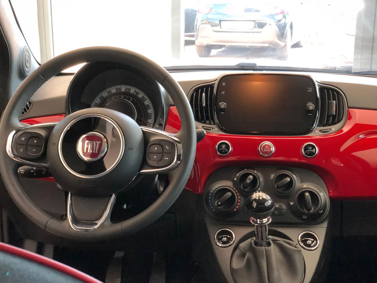 Fiat 500 1.0 Hybrid (RED) * 32.000 KM