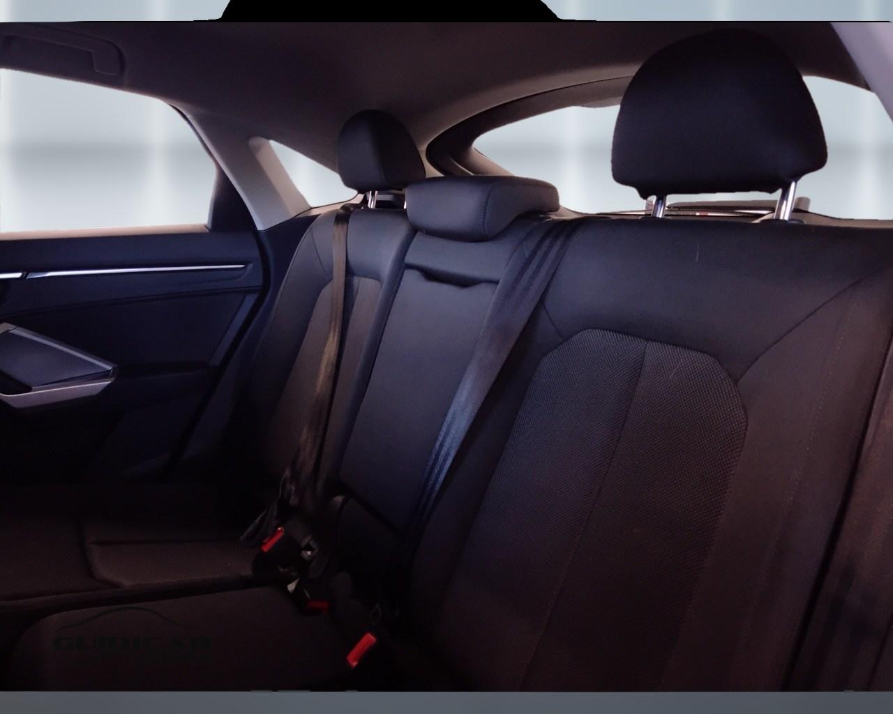 AUDI Q3 I 2019 Sportback - Q3 Sportback 35 2.0 tdi S line edition s-tronic