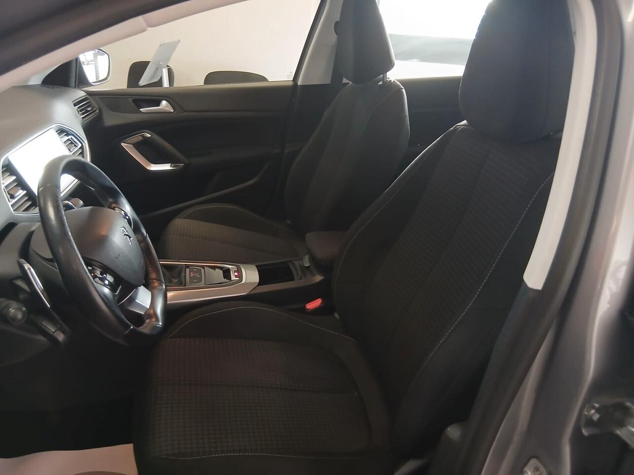 Peugeot 308 BlueHDi 130 S&S EAT6 SW Allure