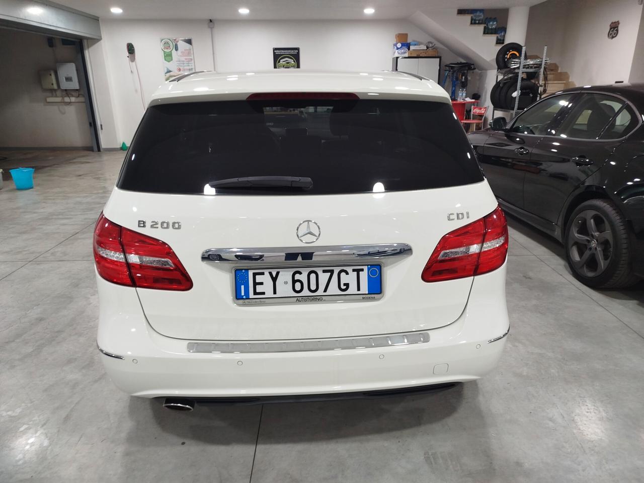 Mercedes-benz B 200 CDI Premium