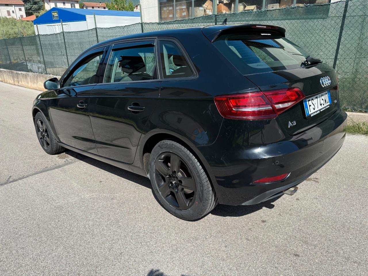 Audi A3 SPB 1.6 TDI 116 CV Sport