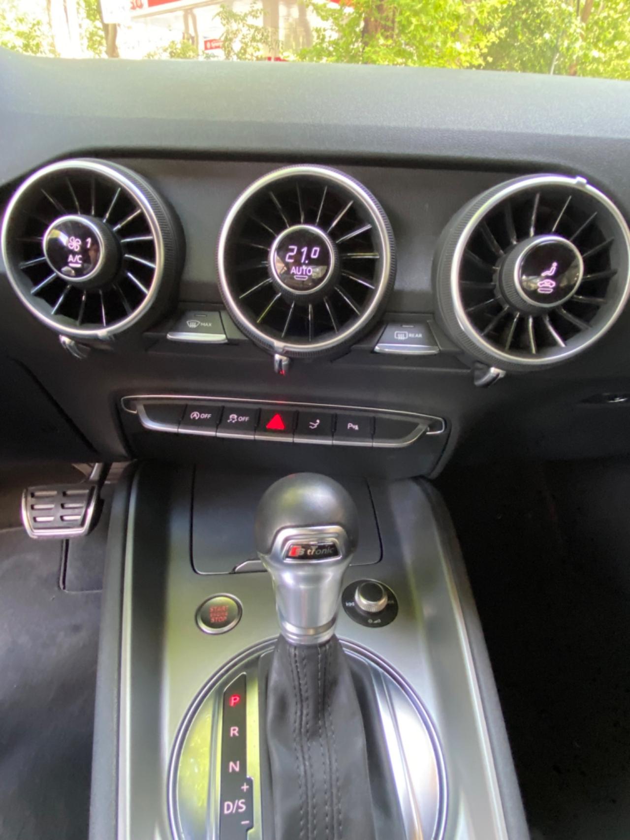 Audi TT Coupé 1.8 TFSI S tronic S line 19” MATRIX FULL