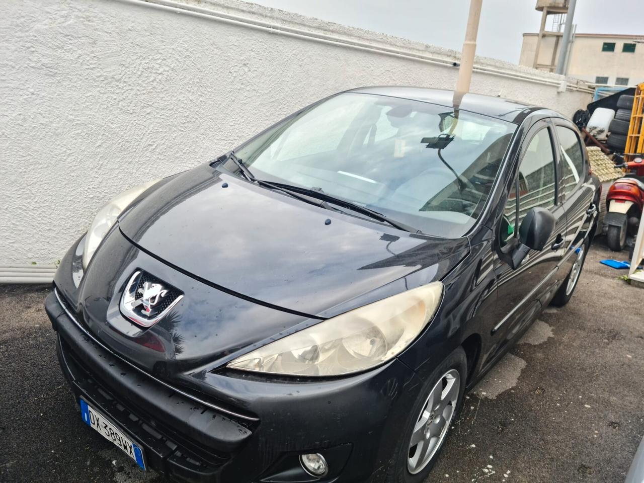Peugeot 207 1.4 HDi 70CV 5p. X Line