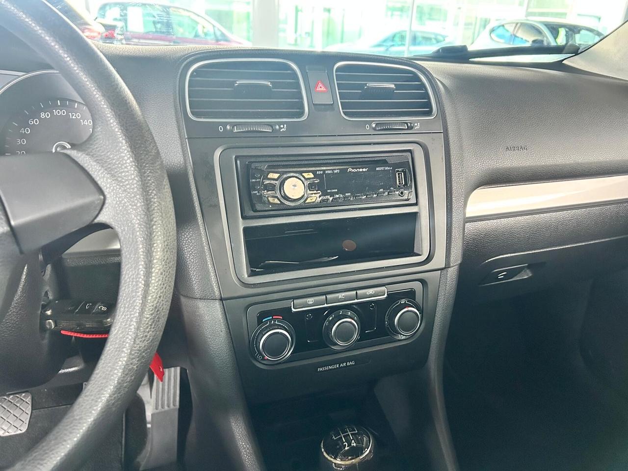 Volkswagen Golf 1.4 5p. United