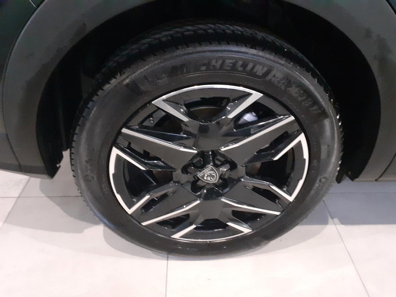 Peugeot 5008 Hybrid 145 e-DCS6 GT