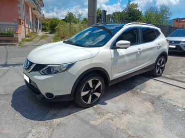 Nissan Qashqai 1.5 dCi Tekna Tetto Panoramico