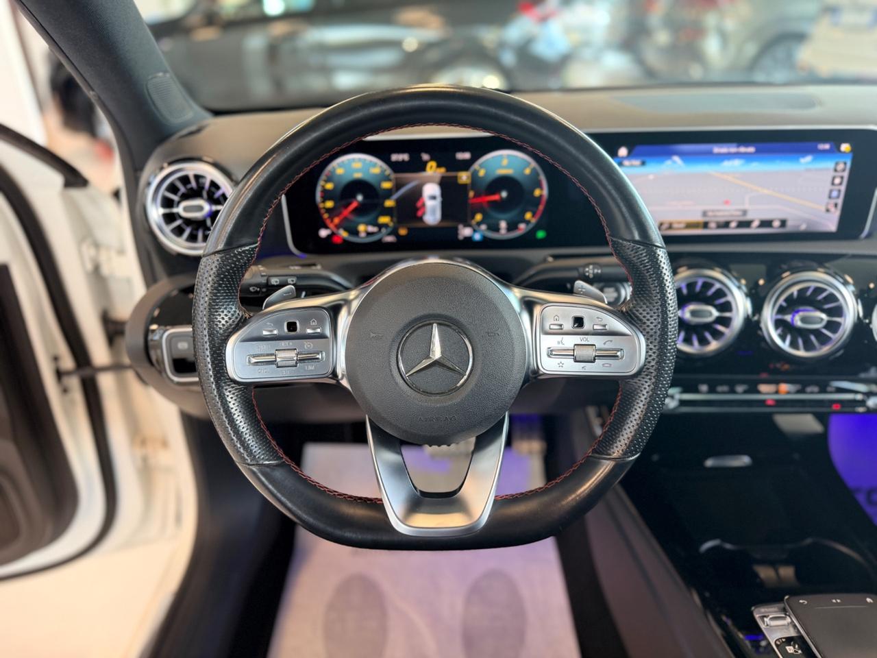 Mercedes-benz A 200 d Automatic Premium AMG
